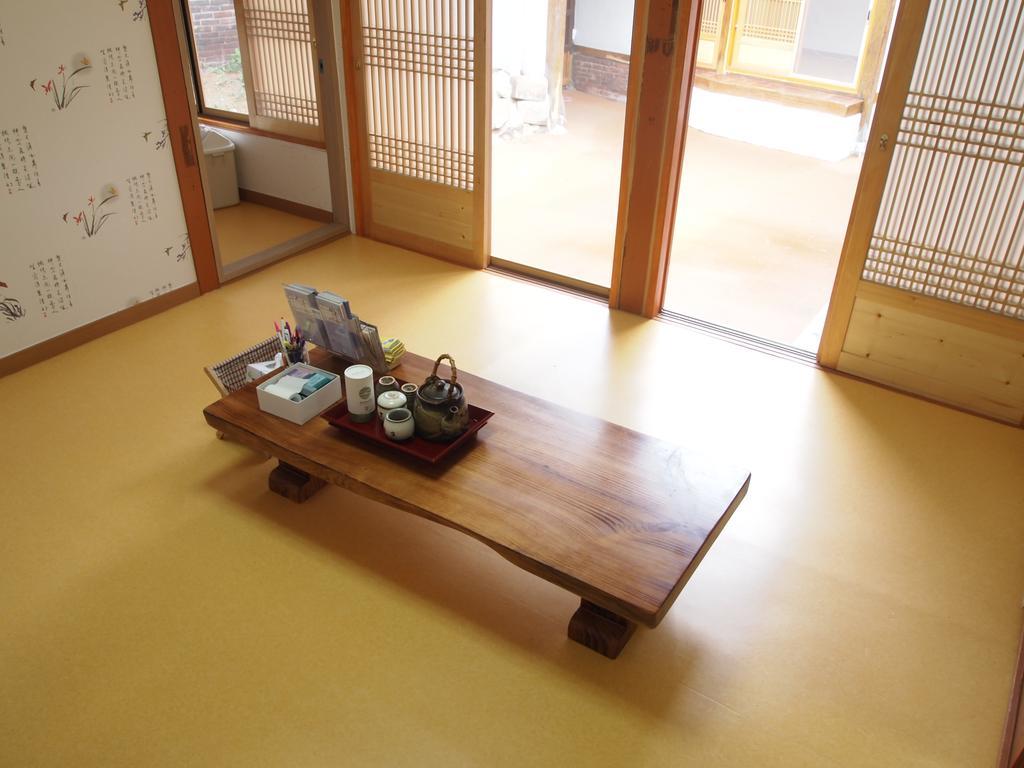 Empathy Hanok Guesthouse Daegu Bagian luar foto