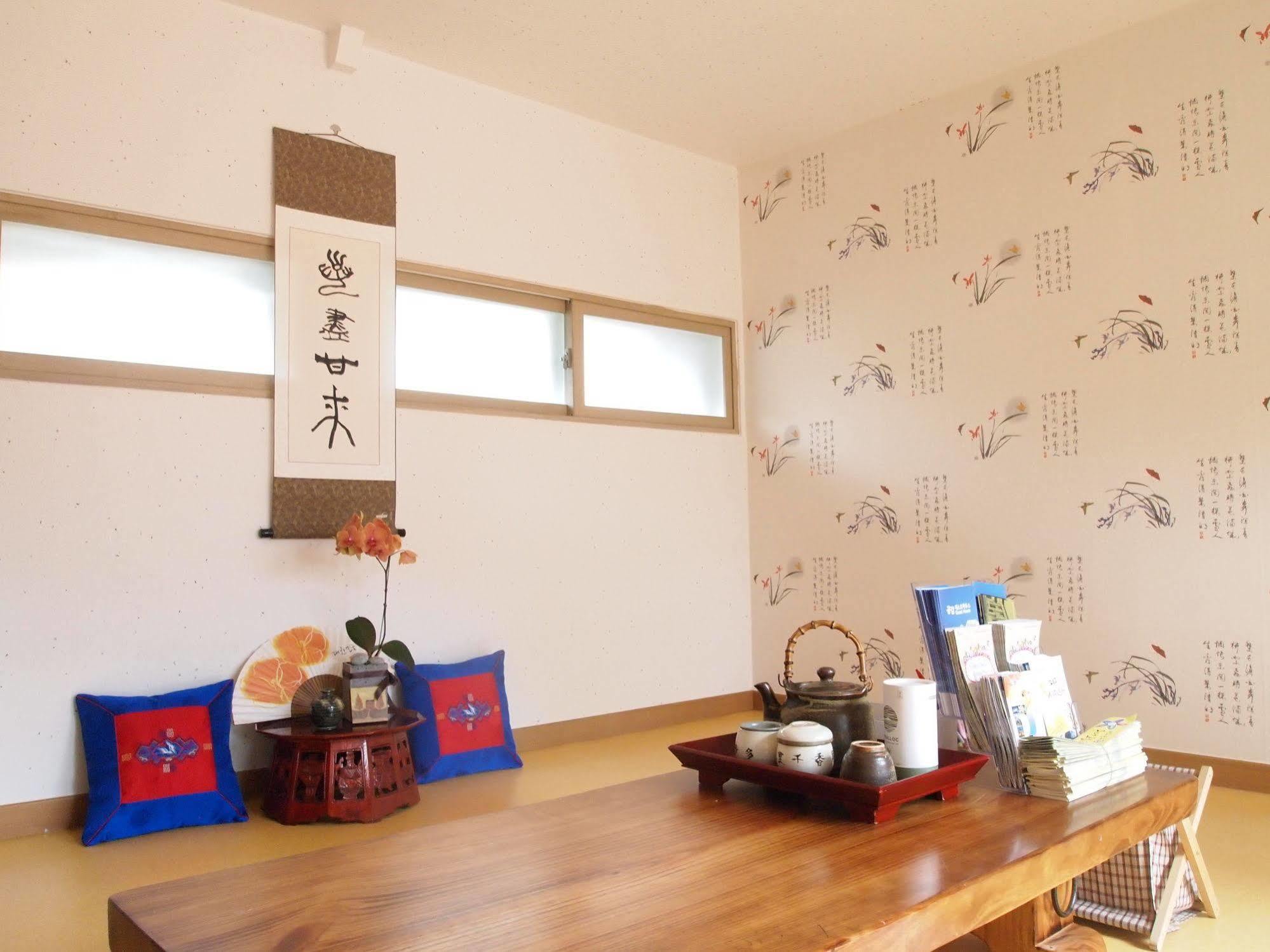 Empathy Hanok Guesthouse Daegu Bagian luar foto