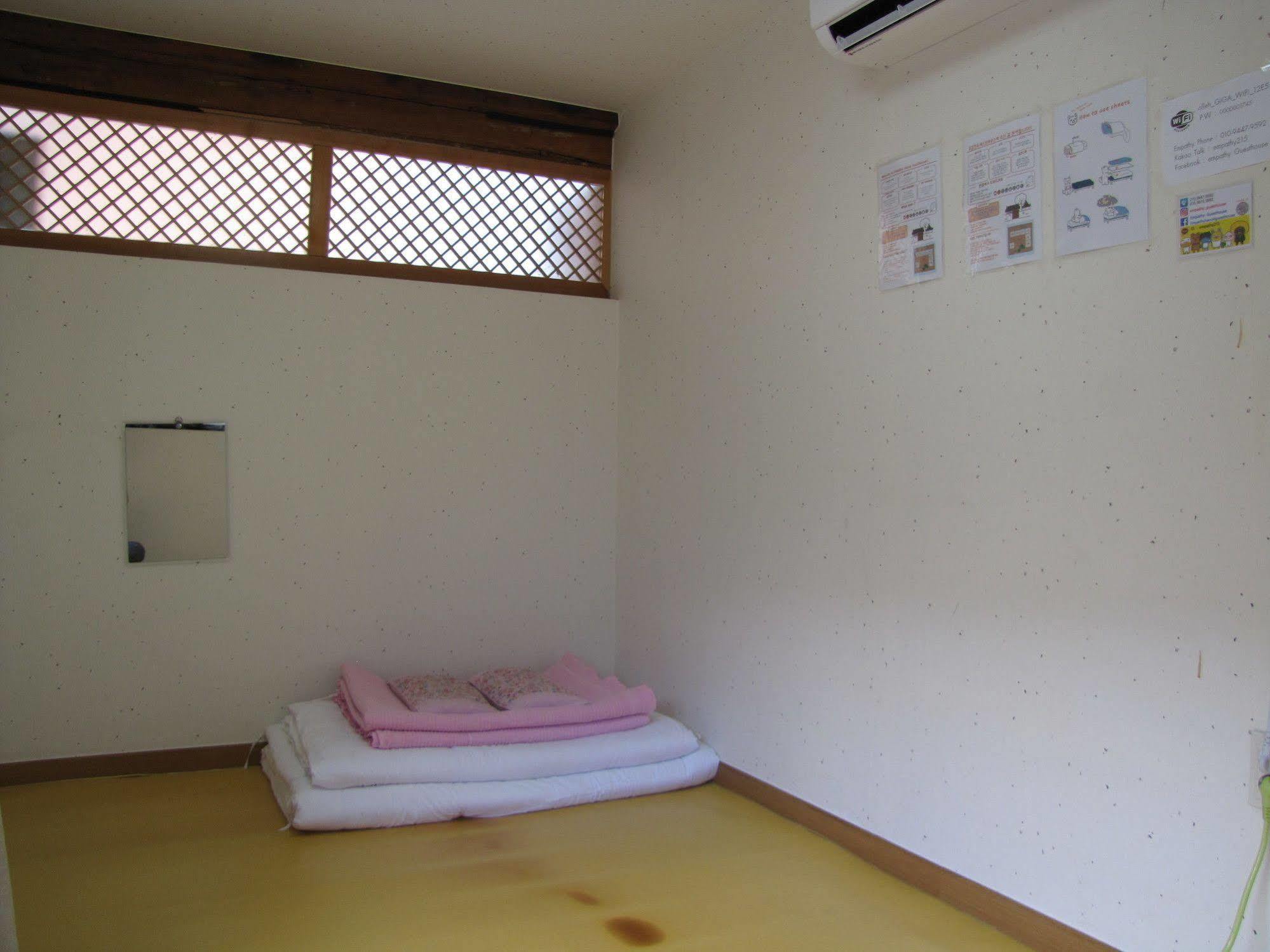 Empathy Hanok Guesthouse Daegu Bagian luar foto